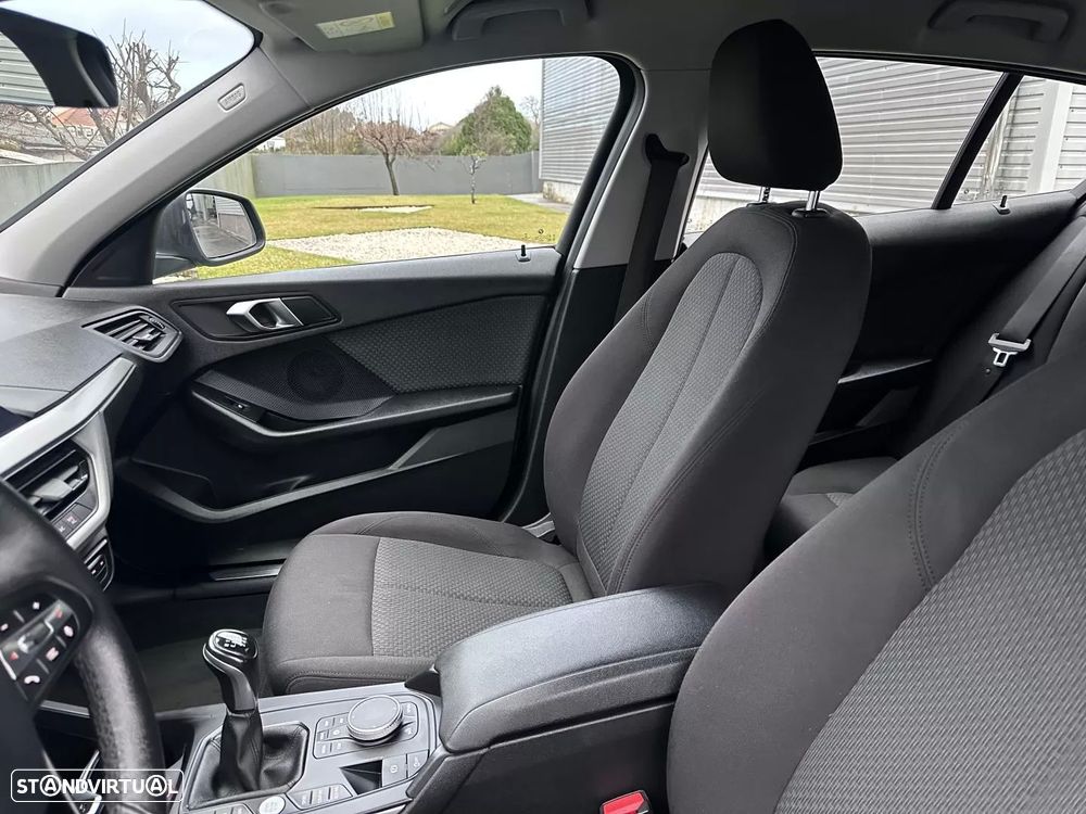 BMW 116 d Sport Line - 29