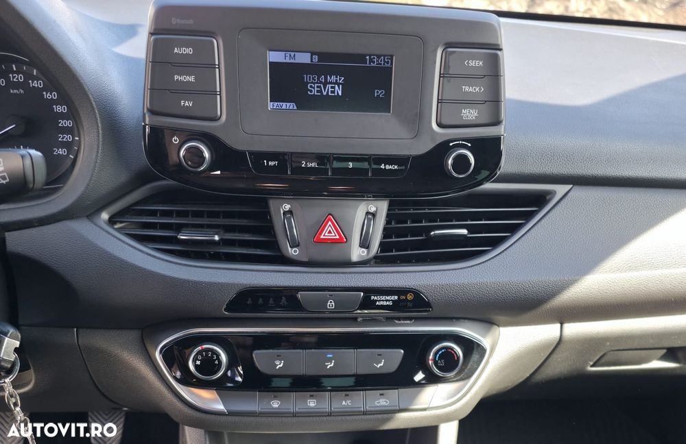 Hyundai i30 1.4 MPi 5DR M/T Comfort - 8