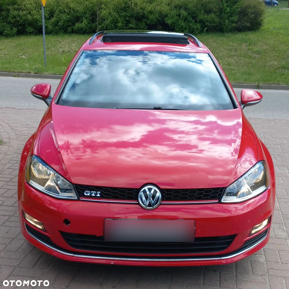 Volkswagen Golf - 2