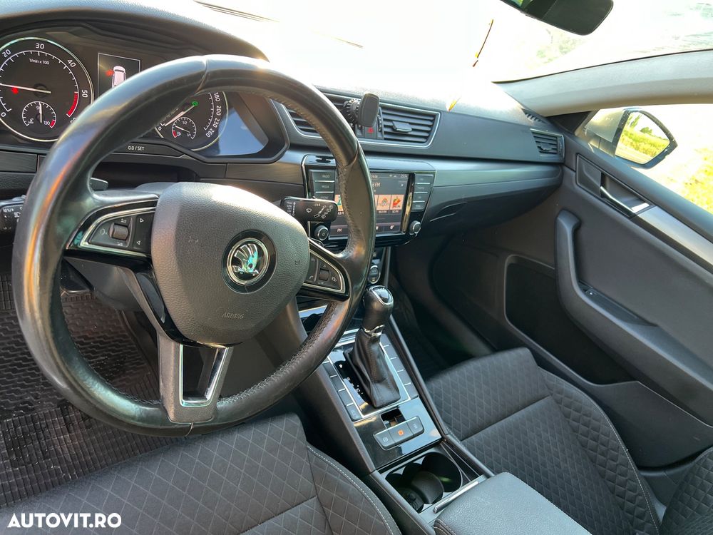 Skoda Superb 2.0 TDI DSG Style - 8
