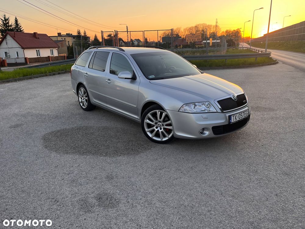 Skoda Octavia 2.0 TDI DPF RS - 1