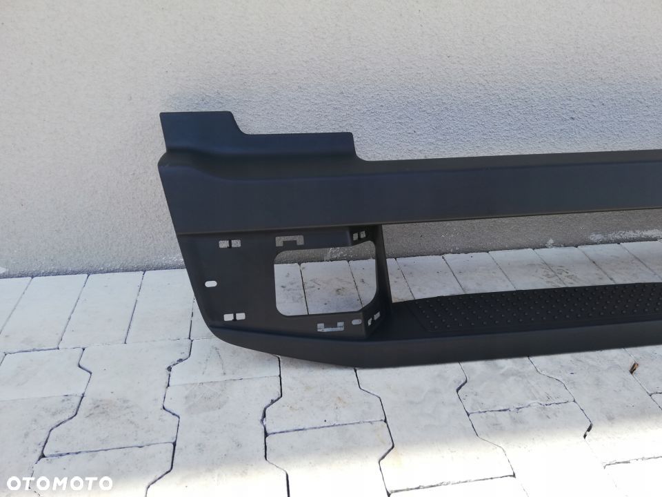 ZDERZAK GRILL ATRAPA VOLVO FL FE 82526825 NOWY ORY - 2
