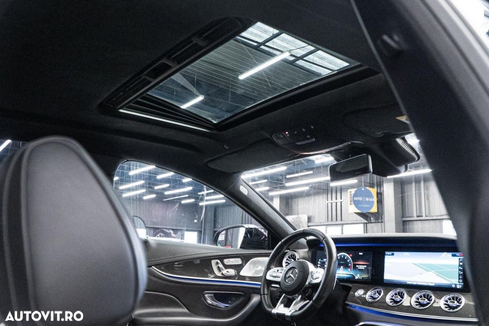 Mercedes-Benz AMG GT-S - 6