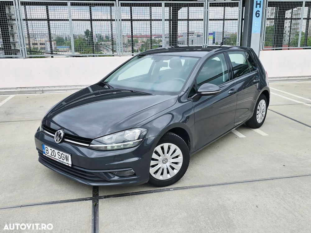 Volkswagen Golf 1.6 TDI Trendline - 1