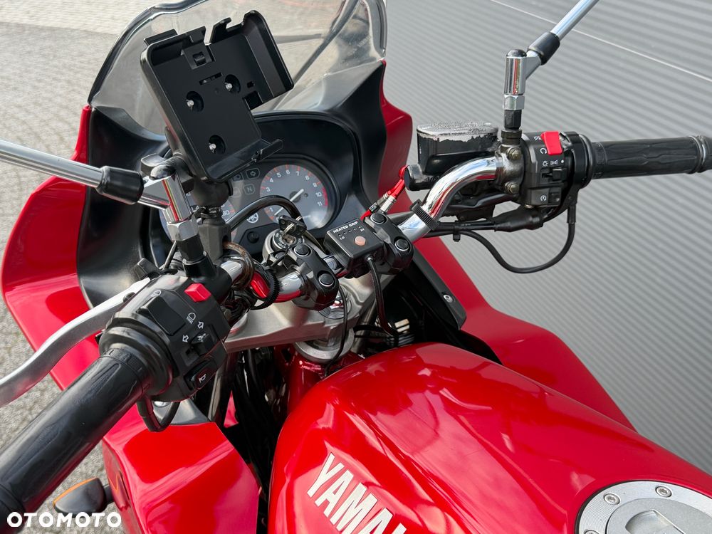 Yamaha XJ - 17