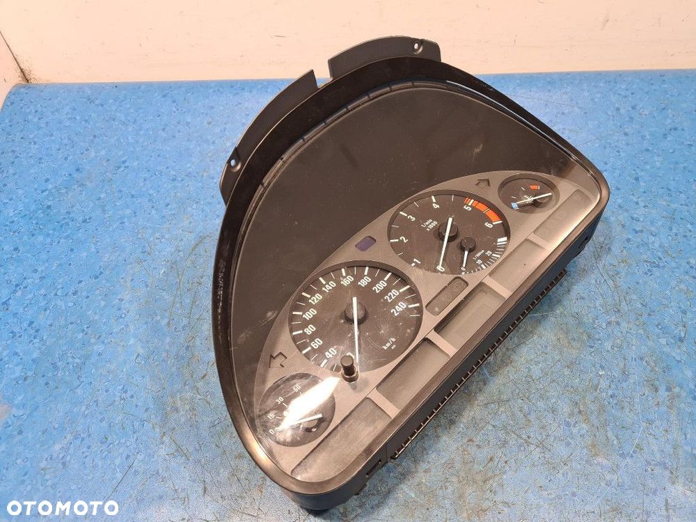 BMW 5 E39 2.5 TDS LICZNIK 8372361 - 2