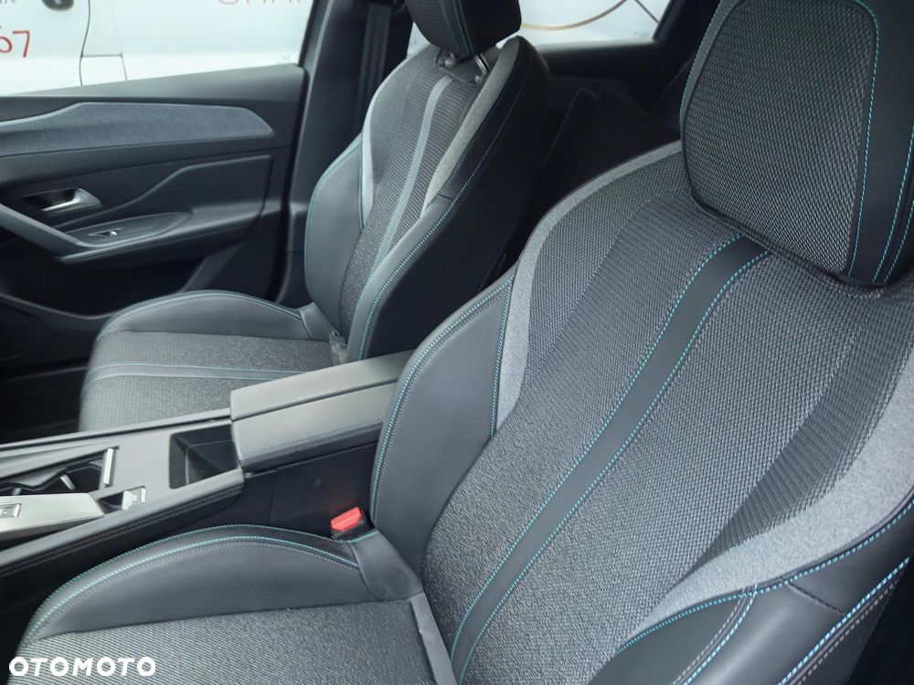 Peugeot 308 - 6