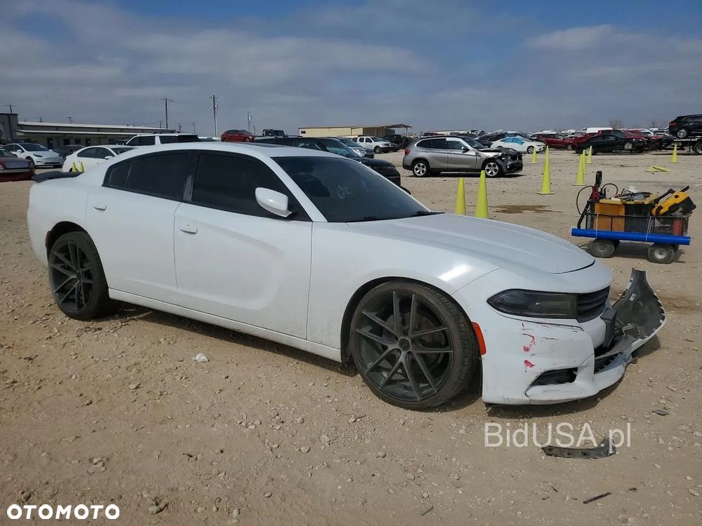 Dodge Charger - 1