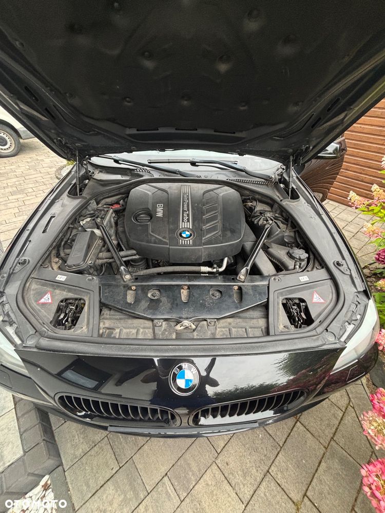 BMW Seria 5 525d - 18