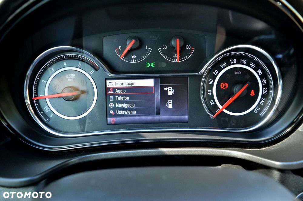 Opel Insignia 2.0 CDTI Cosmo ecoFLEX S&S - 33