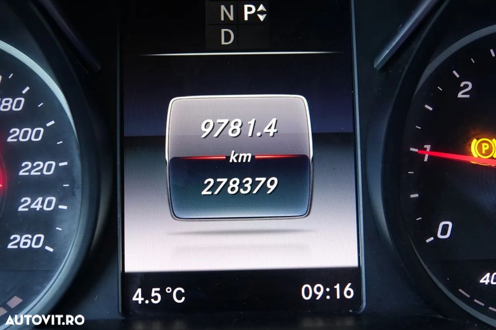 Mercedes-Benz V 300 d Compact Avantgarde - 39