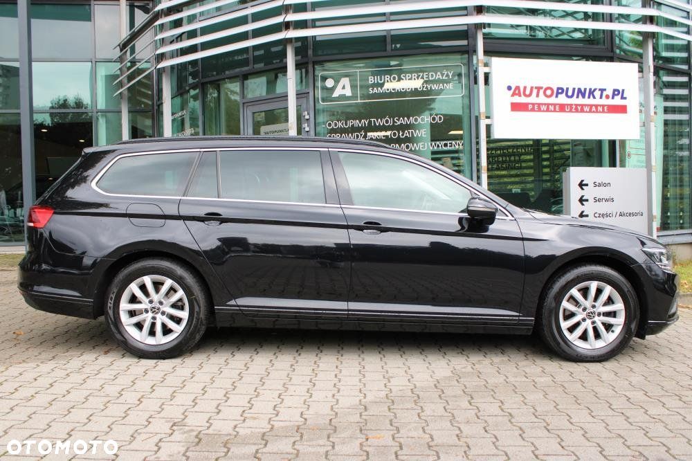 Volkswagen Passat - 4