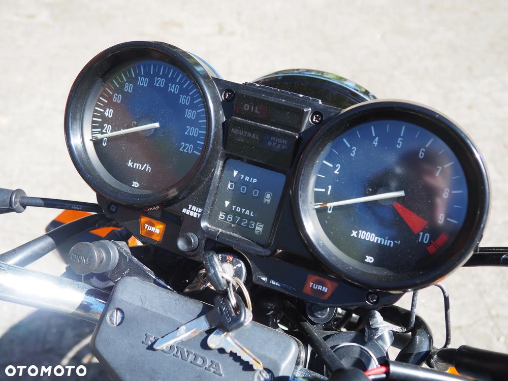 Honda CB - 20