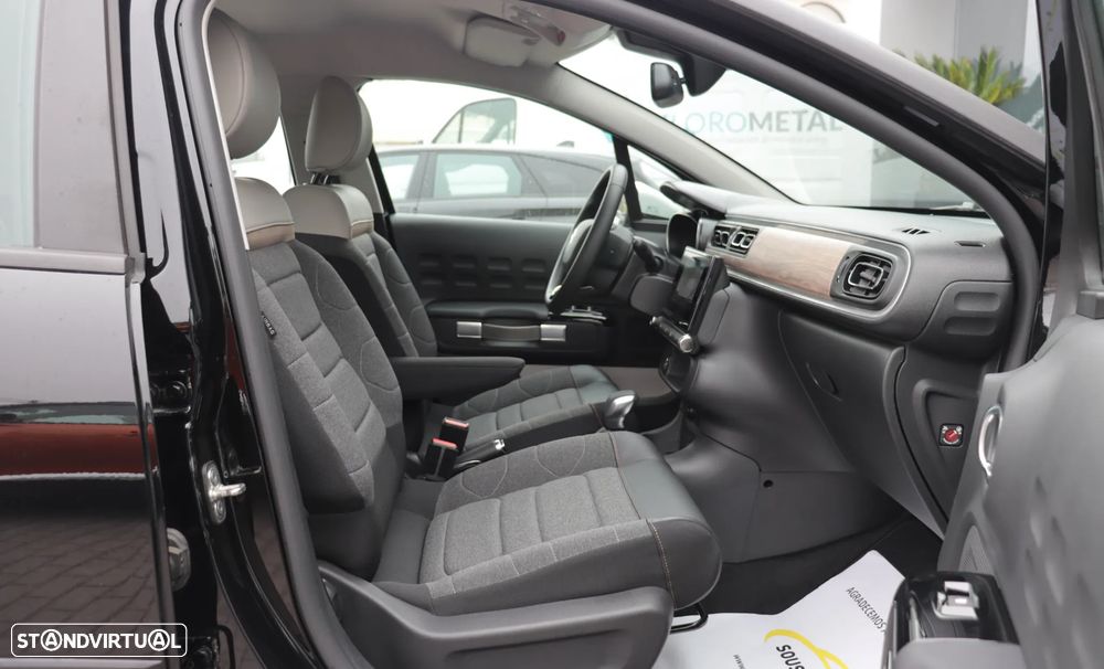 Citroën C3 1.2 PureTech Shine EAT6 - 13