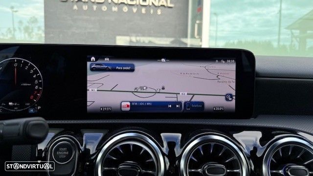 Mercedes-Benz A 250 e AMG Line - 20