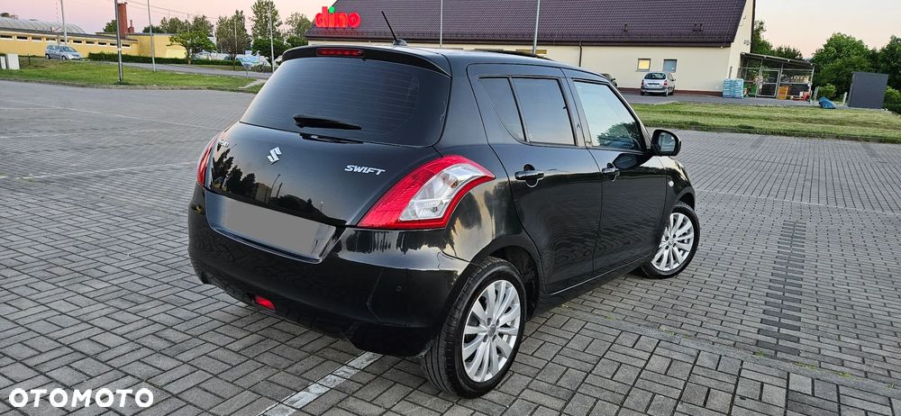 Suzuki Swift 1.3 DDiS Club - 3