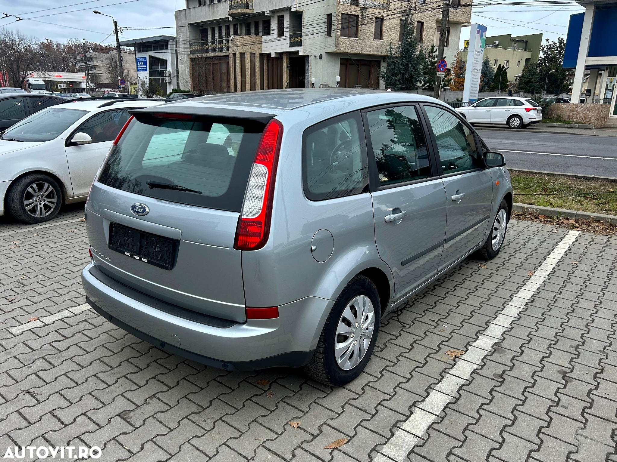 Ford C-Max 1.8 Ghia - 3