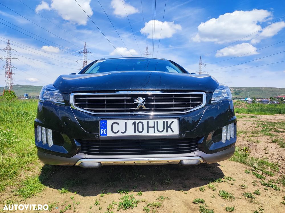 Peugeot 508 RXH Hybrid4 - 8