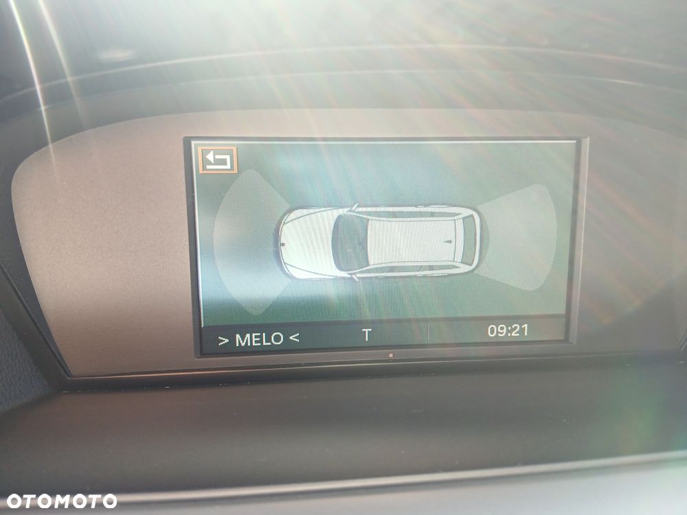 BMW Seria 3 - 34