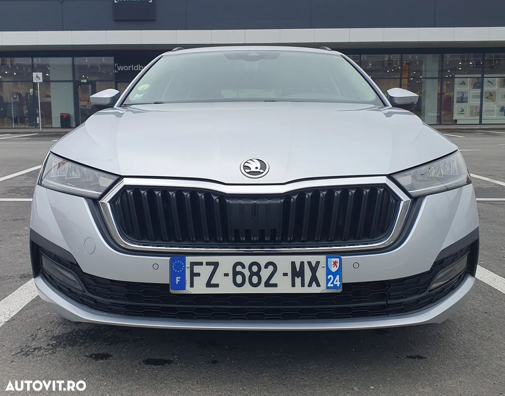 Skoda Octavia Combi 2.0 TDI Tour - 27