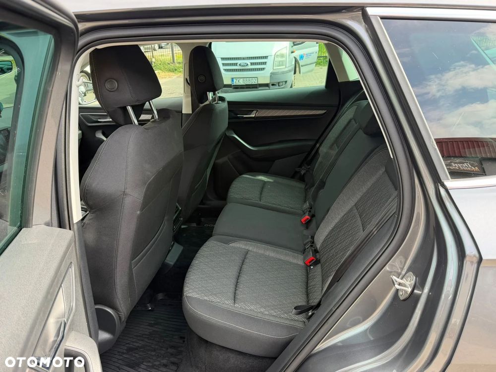 Skoda Karoq 1.5 TSI ACT Style DSG - 11