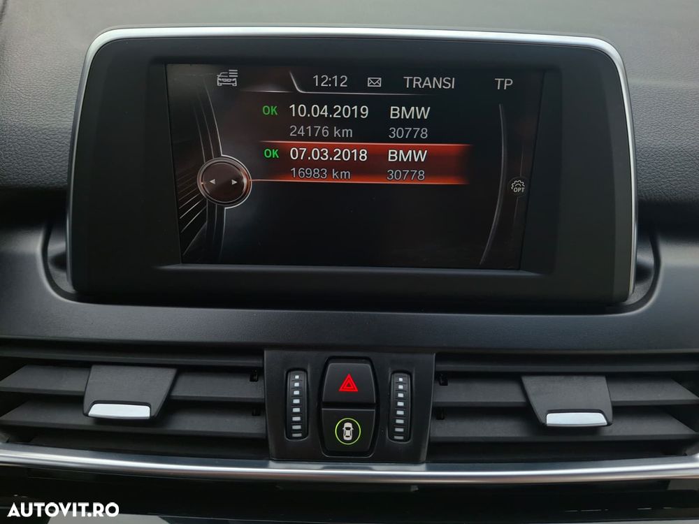 BMW Seria 2 220i AT Luxury Line - 18