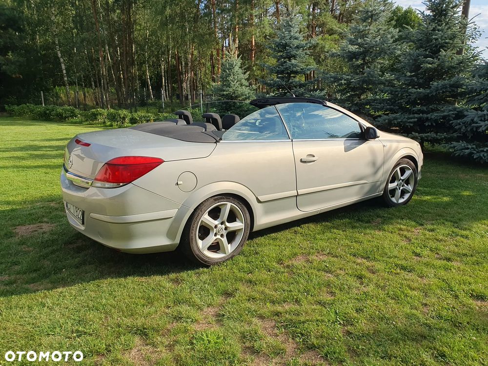 Opel Astra - 1