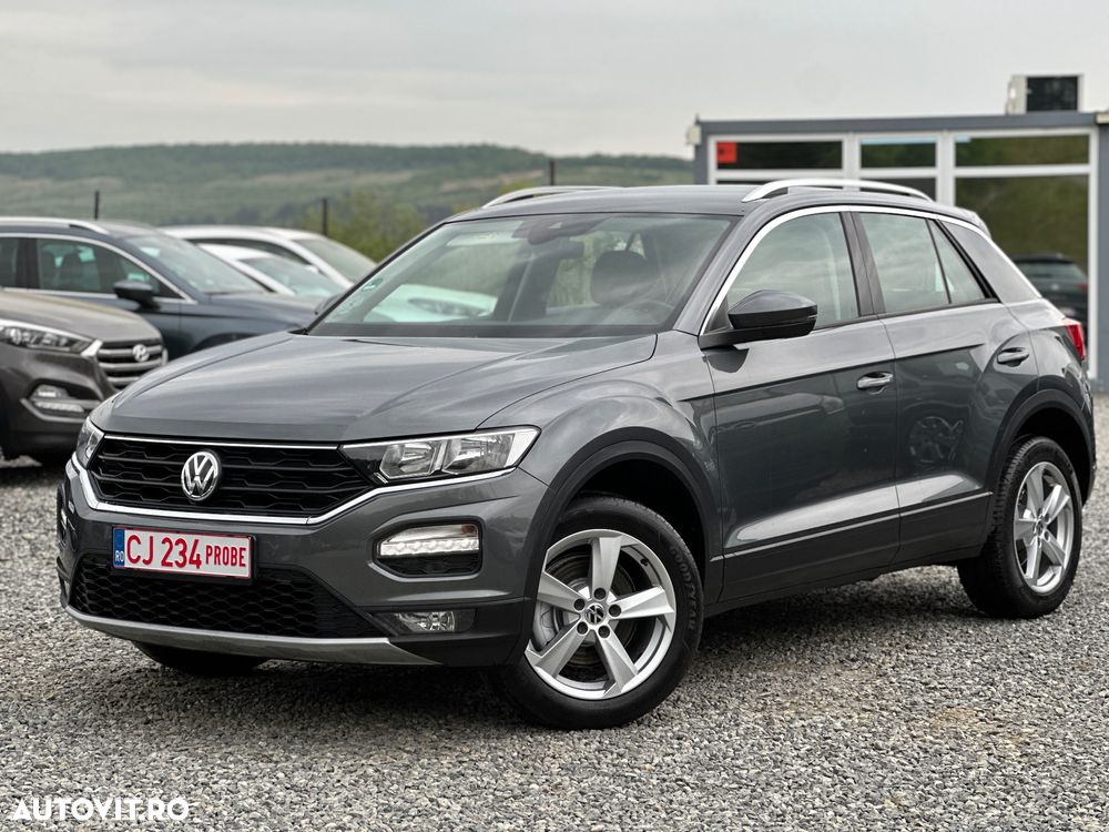 Volkswagen T-Roc - 10
