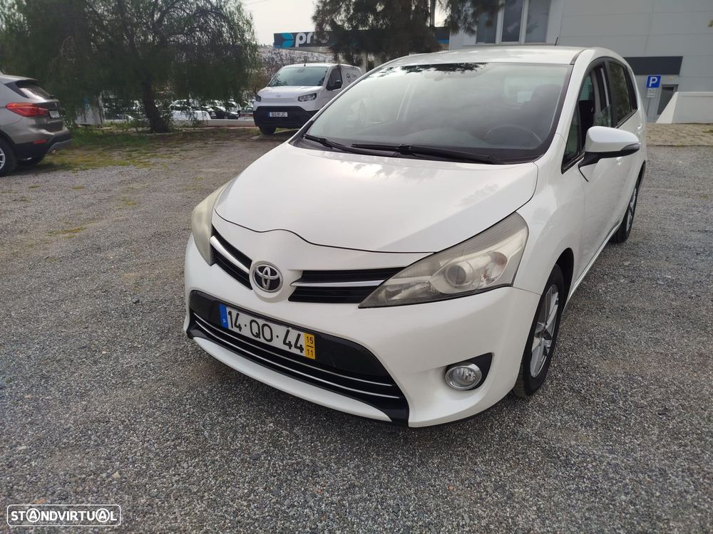 Toyota Verso 1.6 D-4D Comfort+GPS 2510kg - 1