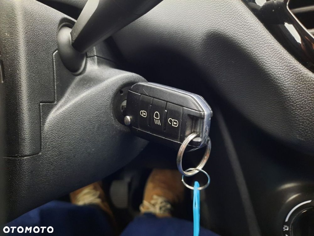 Peugeot 208 1.2 PureTech GPF Active S&S - 29