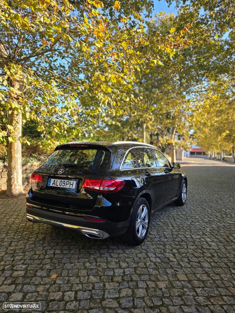 Mercedes-Benz GLC 250 d 4Matic 9G-TRONIC Edition 1 - 2