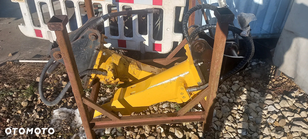 Atlas Copco SB 302, 225kg 150 bar ,