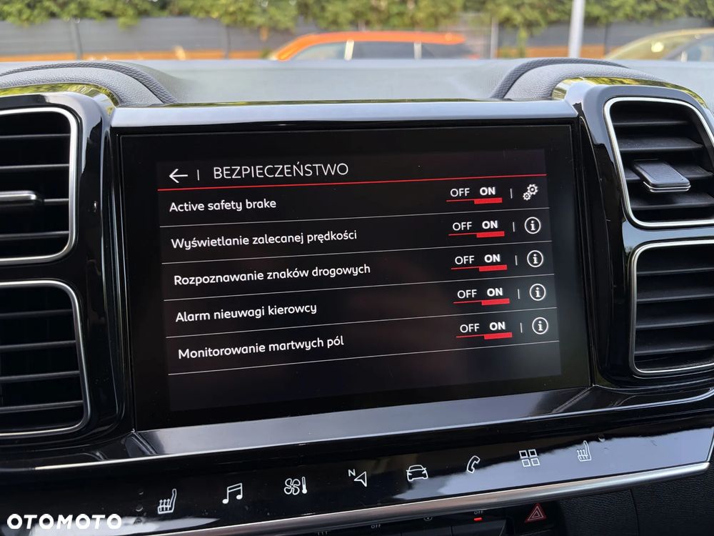 Citroën C5 Aircross 1.6 PureTech Shine EAT8 - 28