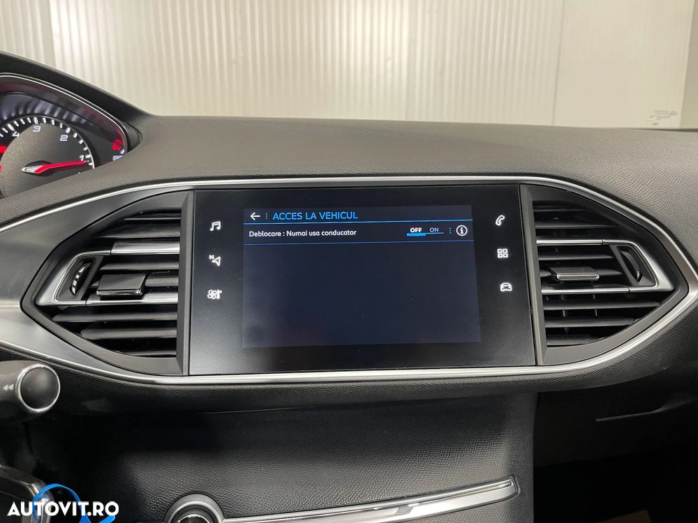 Peugeot 308 1.5 BlueHDi FAP STT EAT8 Active Pack - 19