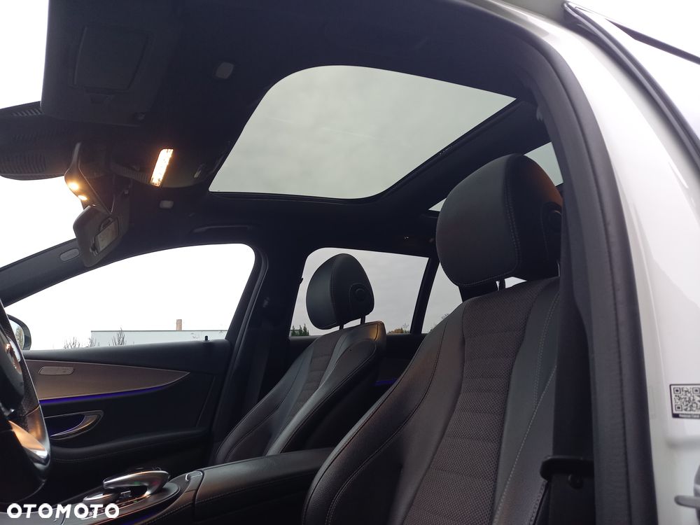 Mercedes-Benz Klasa E 300 d 9G-TRONIC AMG Line - 29