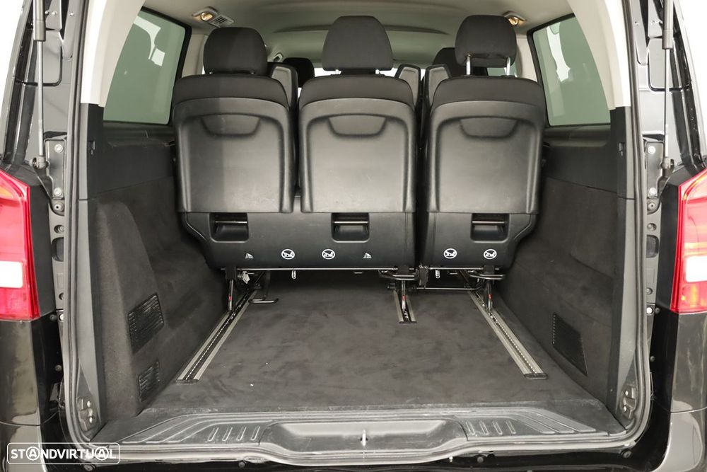 Mercedes-Benz Vito Tourer Longa Aut. SELECT - 21