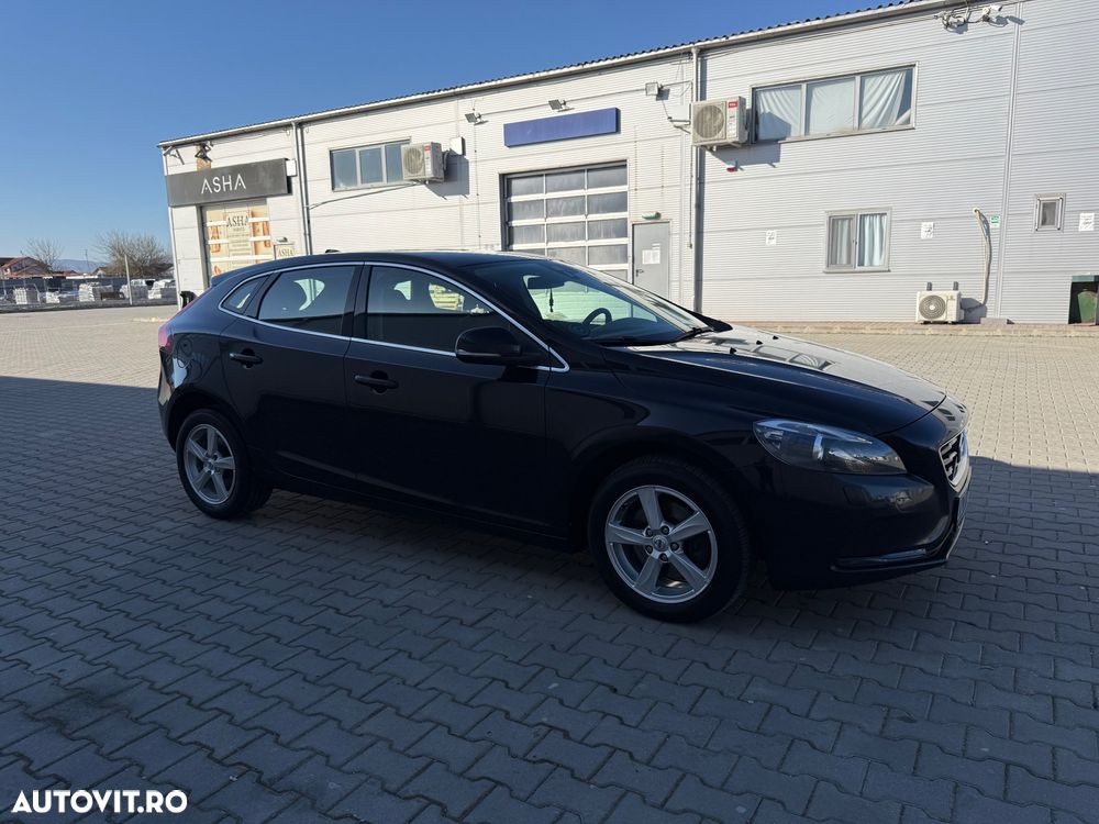 Volvo V40 D2 Summum - 37