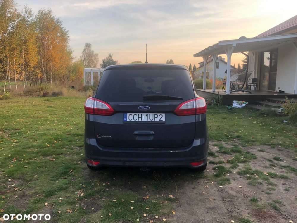Ford Grand C-MAX - 4