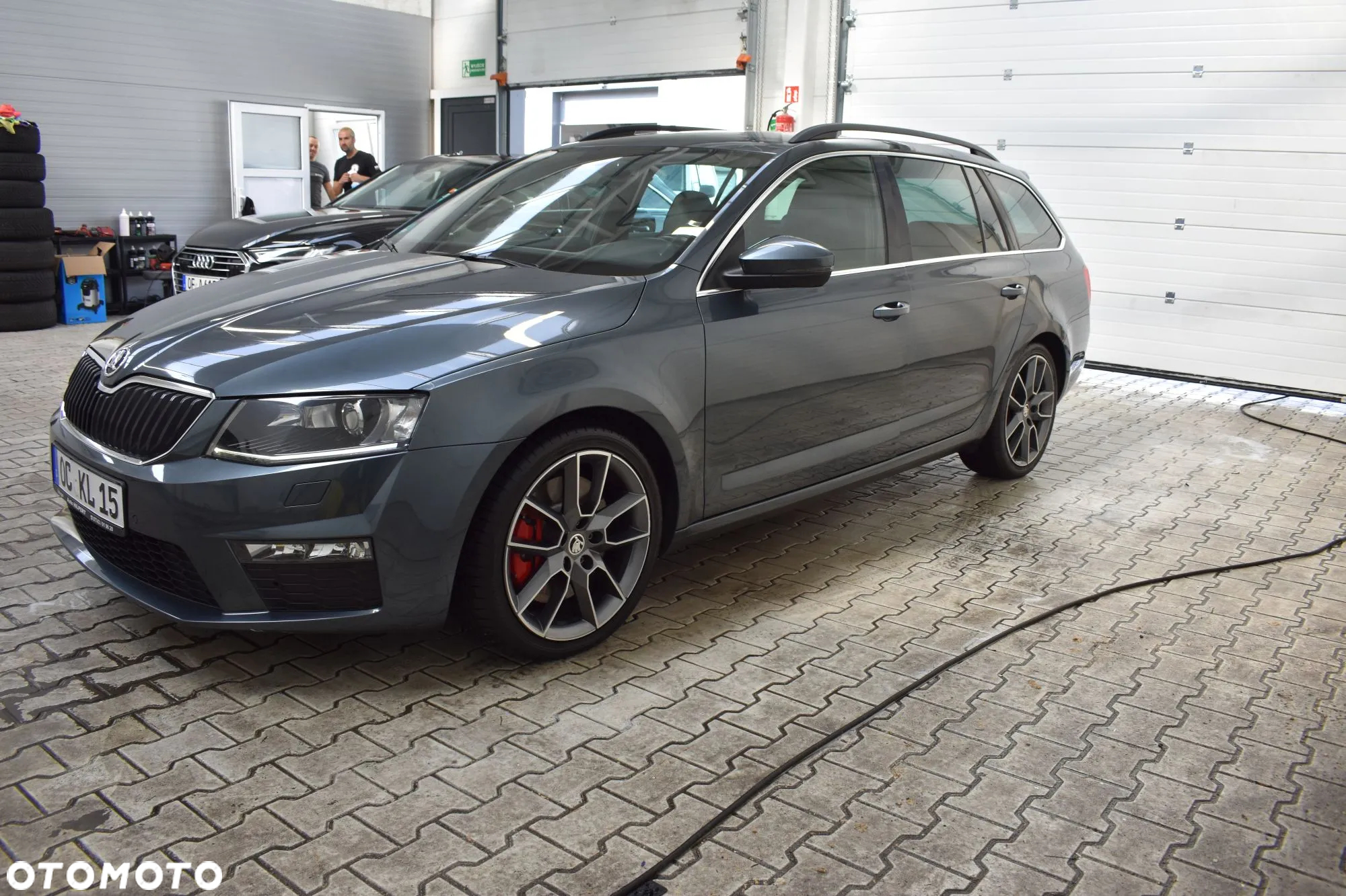 Skoda Octavia Combi 2.0 TSI (Green tec) RS - 8