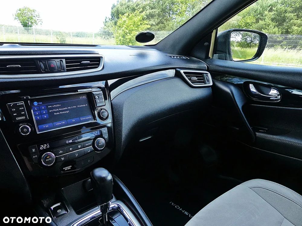 Nissan Qashqai 1.6 dCi Xtronic TEKNA+ - 34