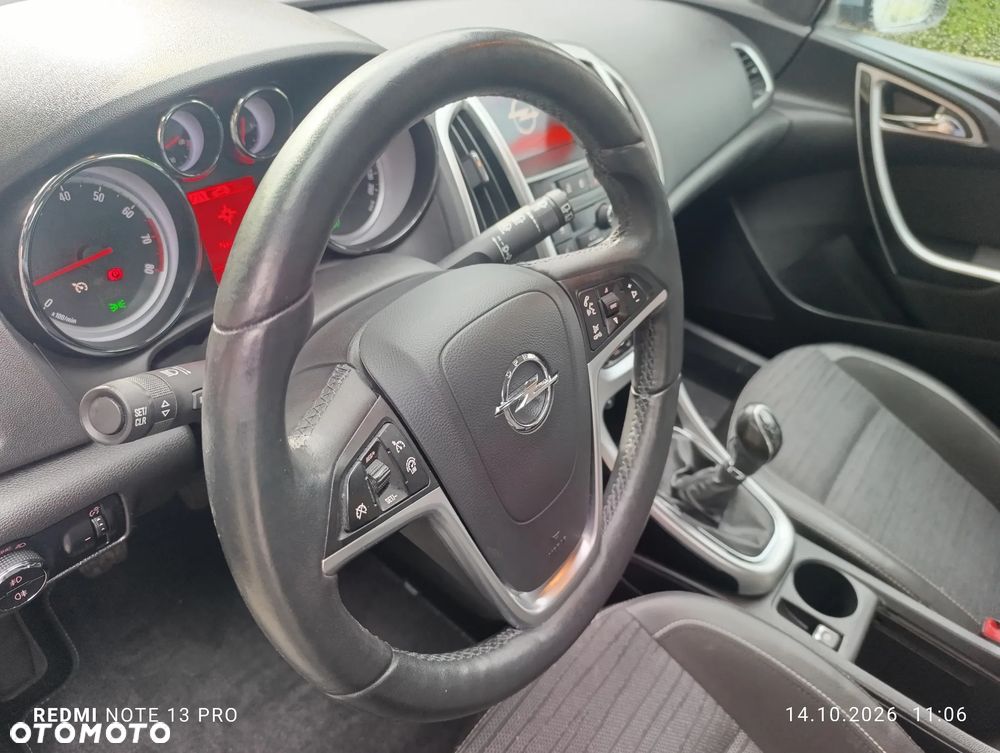 Opel Astra - 20