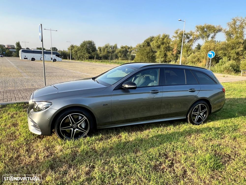 Mercedes-Benz E 300 de AMG Line - 19