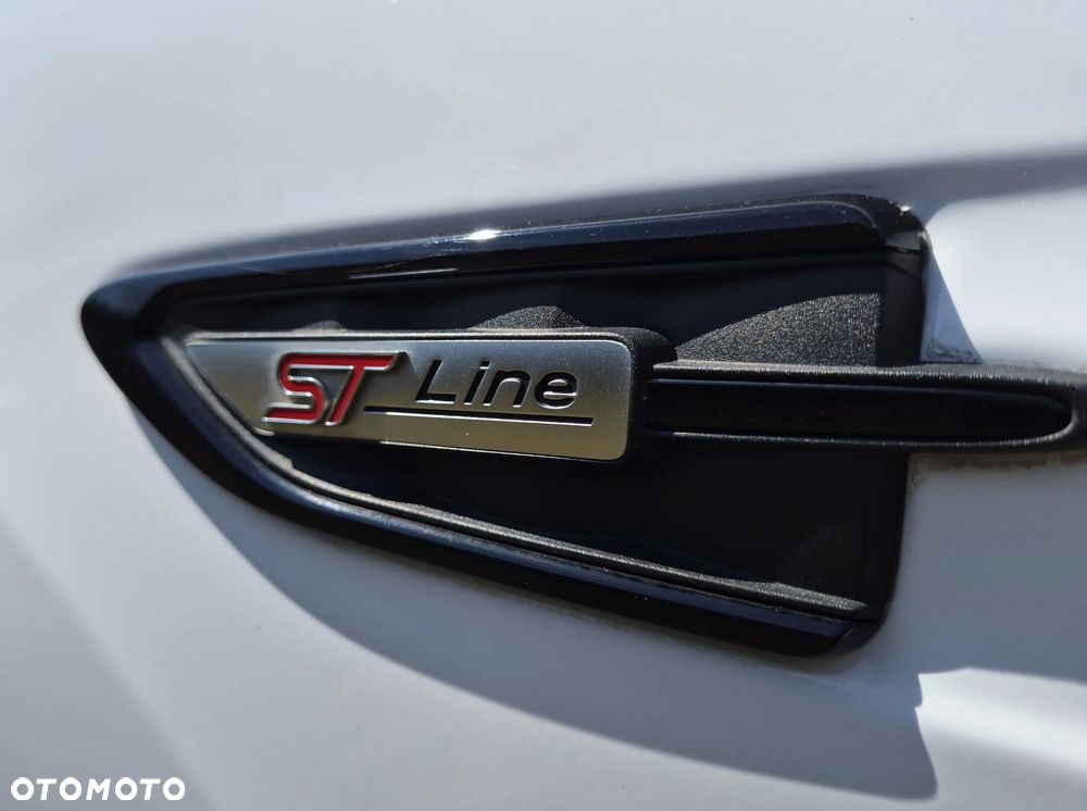 Ford Kuga 2.0 TDCi 4x4 ST-Line - 26