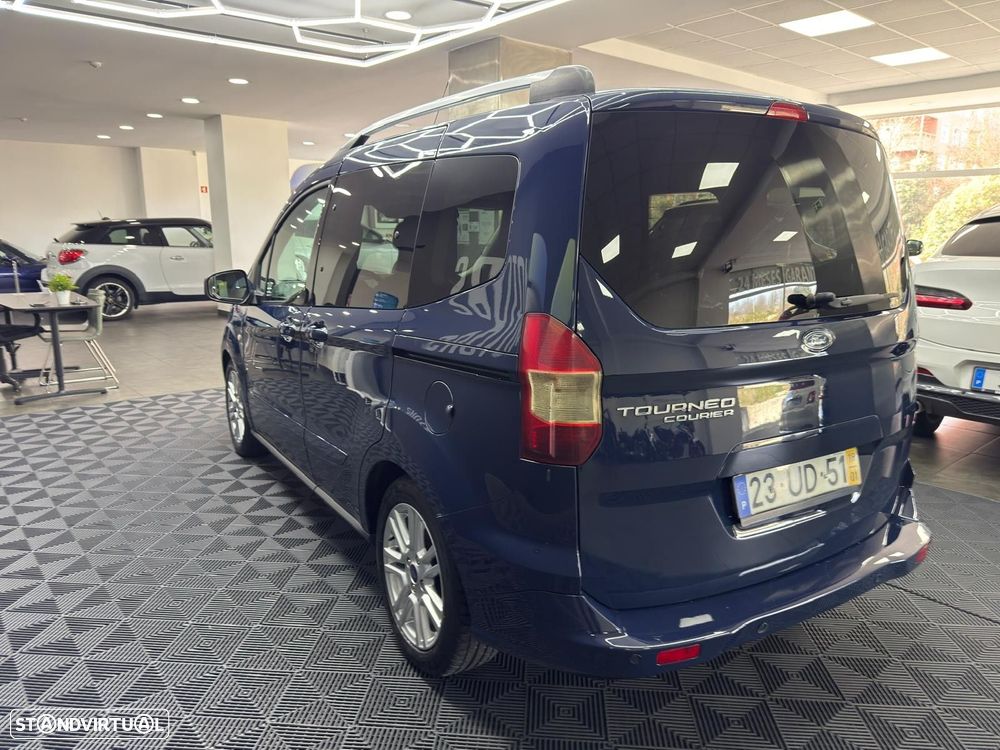 Ford Tourneo Courier 1.0 EcoBoost Titanium - 7
