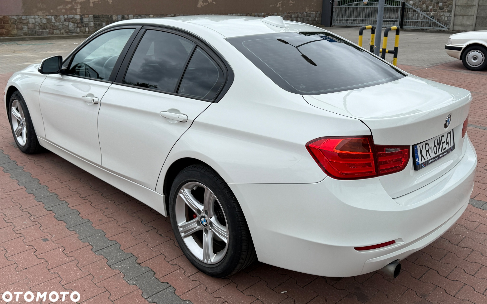 BMW Seria 3 320i xDrive - 5