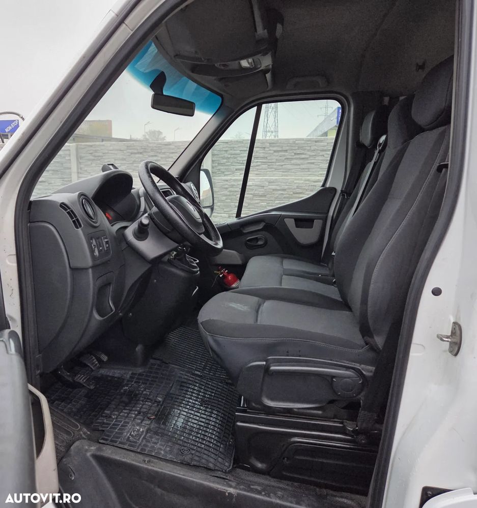Renault Master - 3