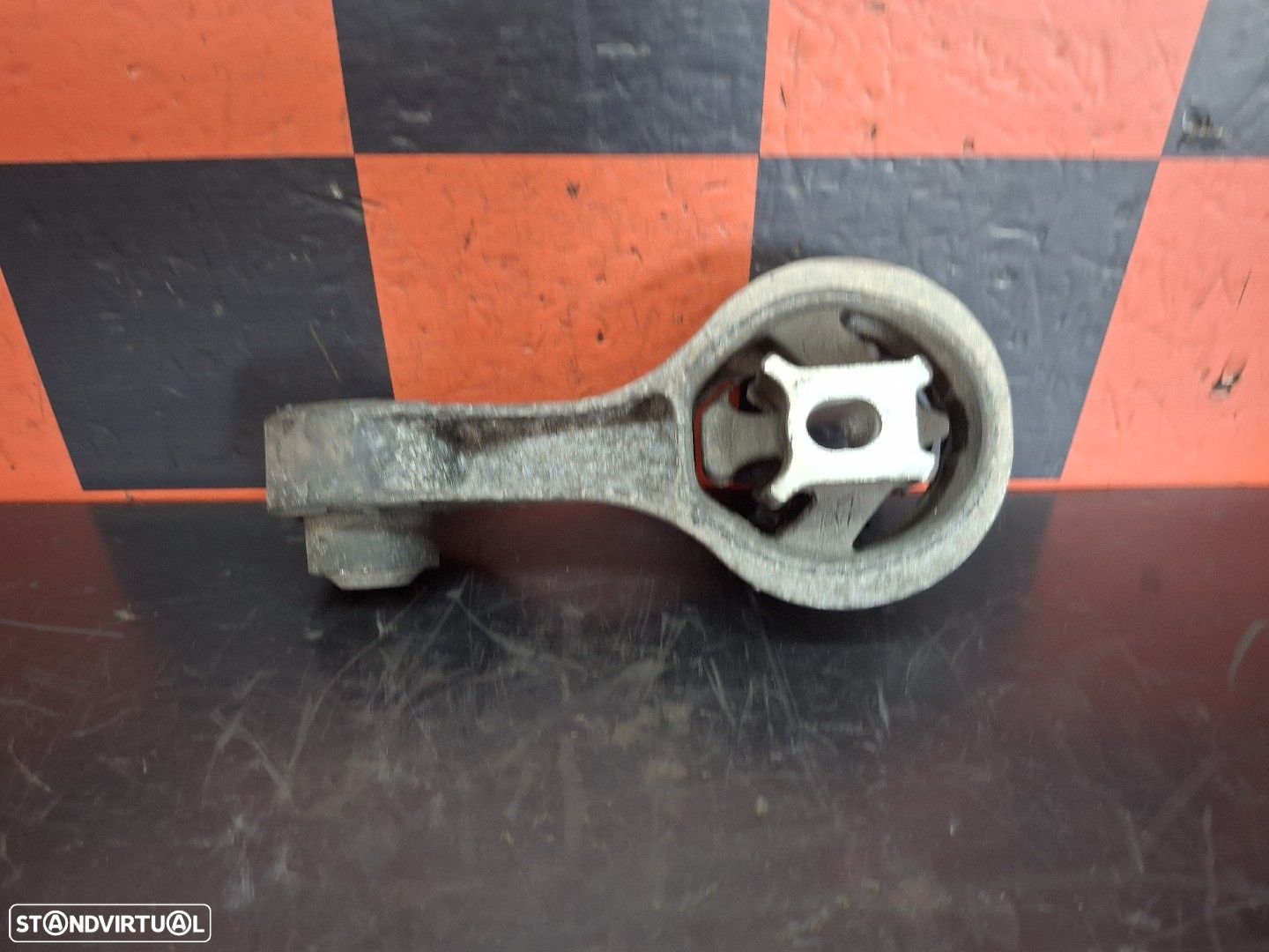 Suporte Caixa Velocidades Fiat Talento Camião De Plataforma/Chassis (2 - 1