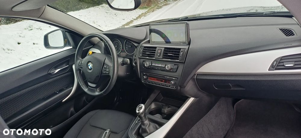 BMW Seria 1 114i Sport Line - 8