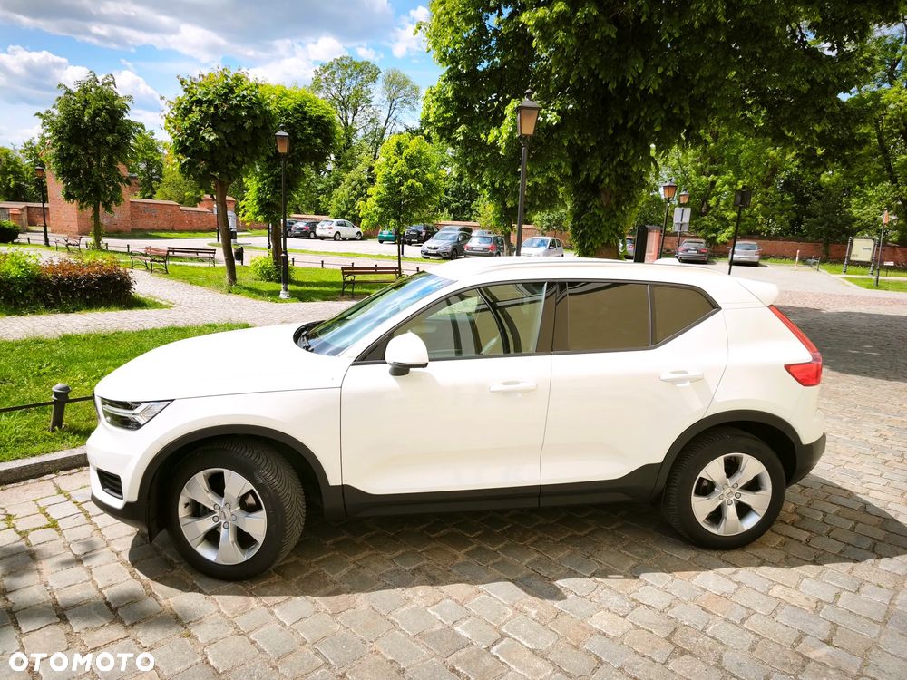 Volvo XC 40 T3 Momentum - 22
