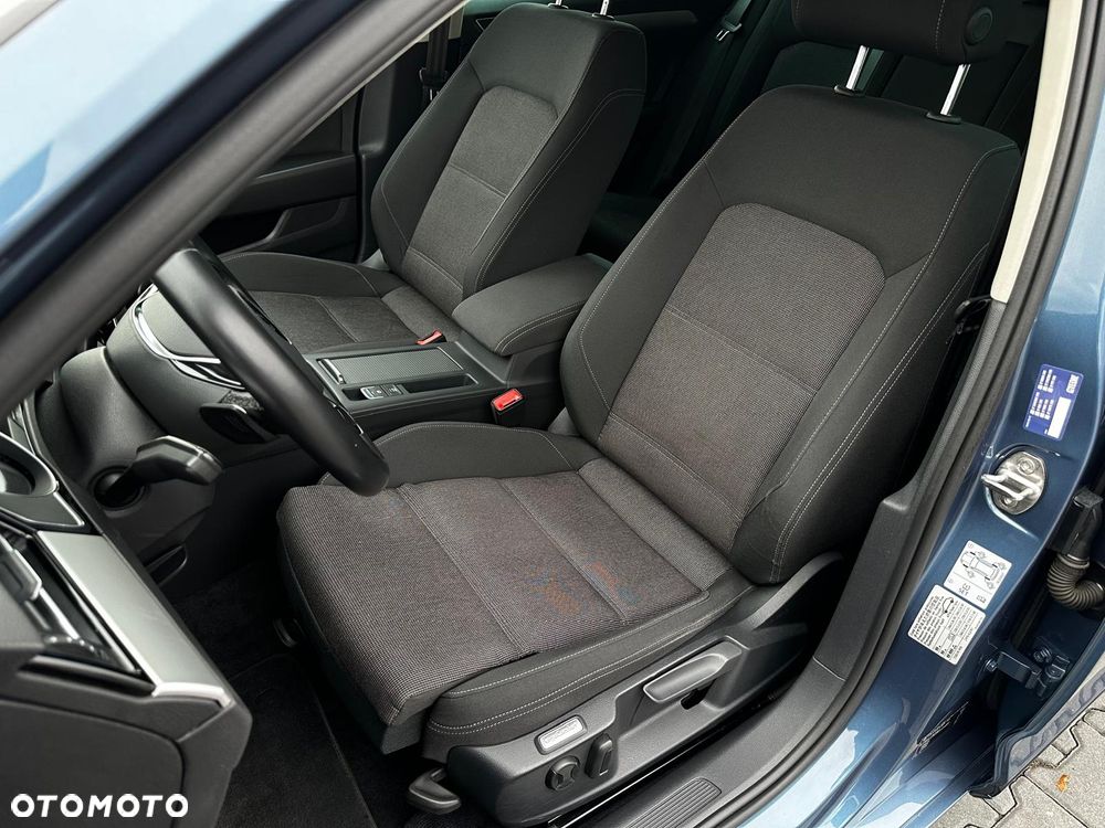 Volkswagen Passat ver-2-0-tdi-scr-dsg-comfortline - 10
